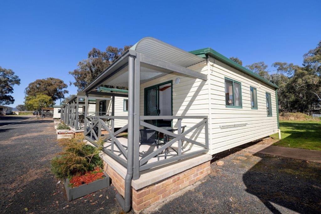 Big4 Mudgee Holiday Park Hotel Room photo