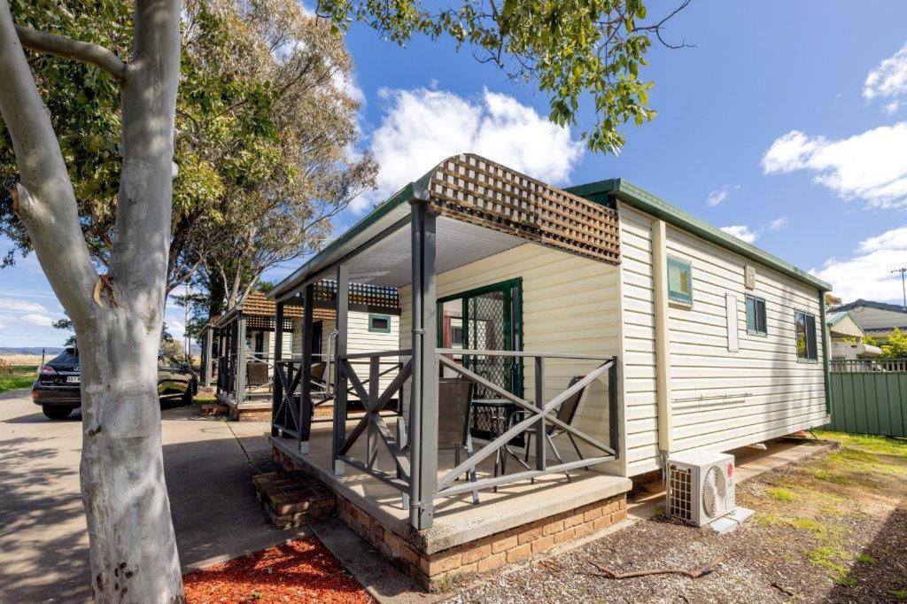 Big4 Mudgee Holiday Park Hotel Room photo