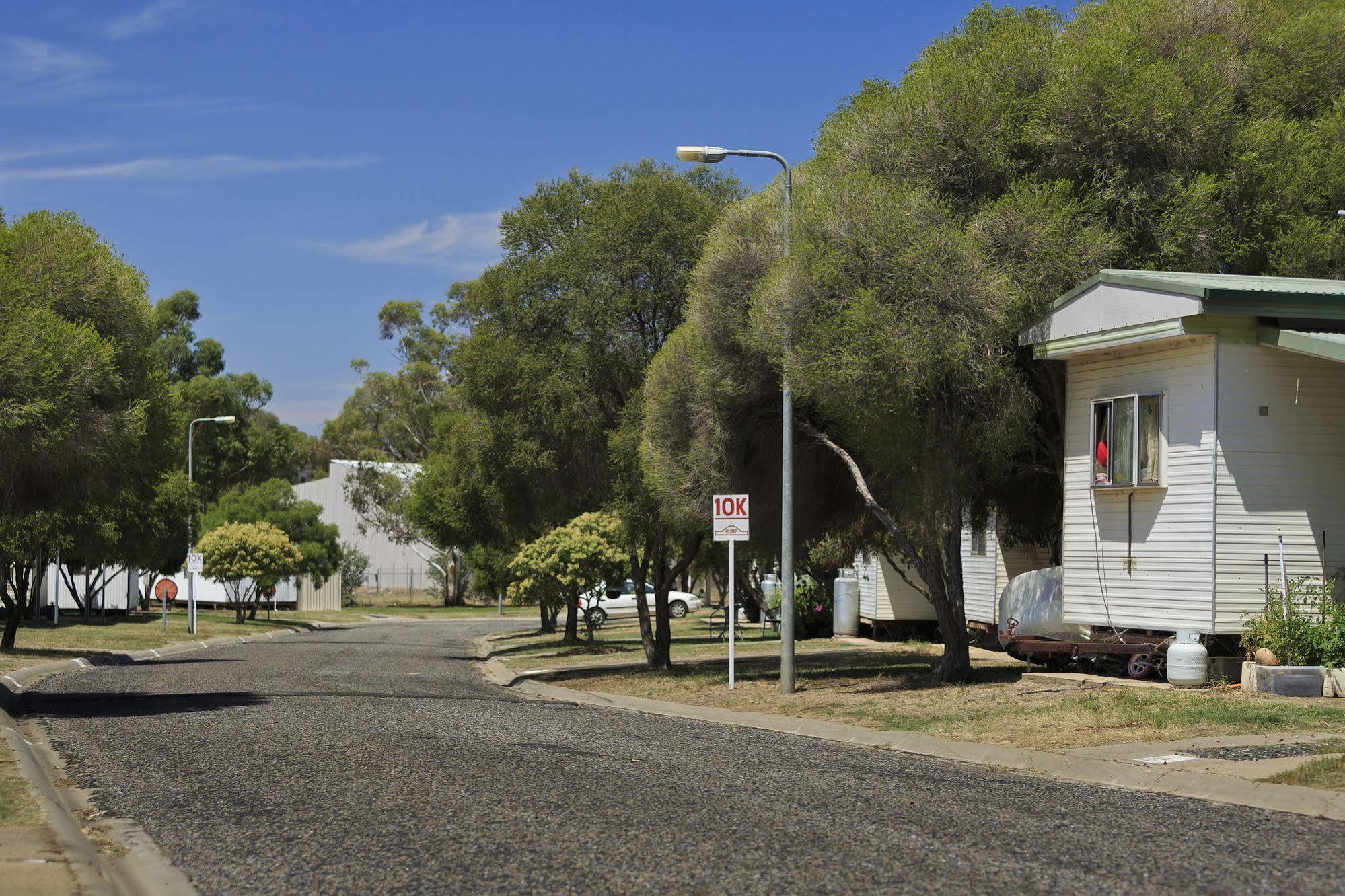 Big4 Mudgee Holiday Park Hotel Exterior photo